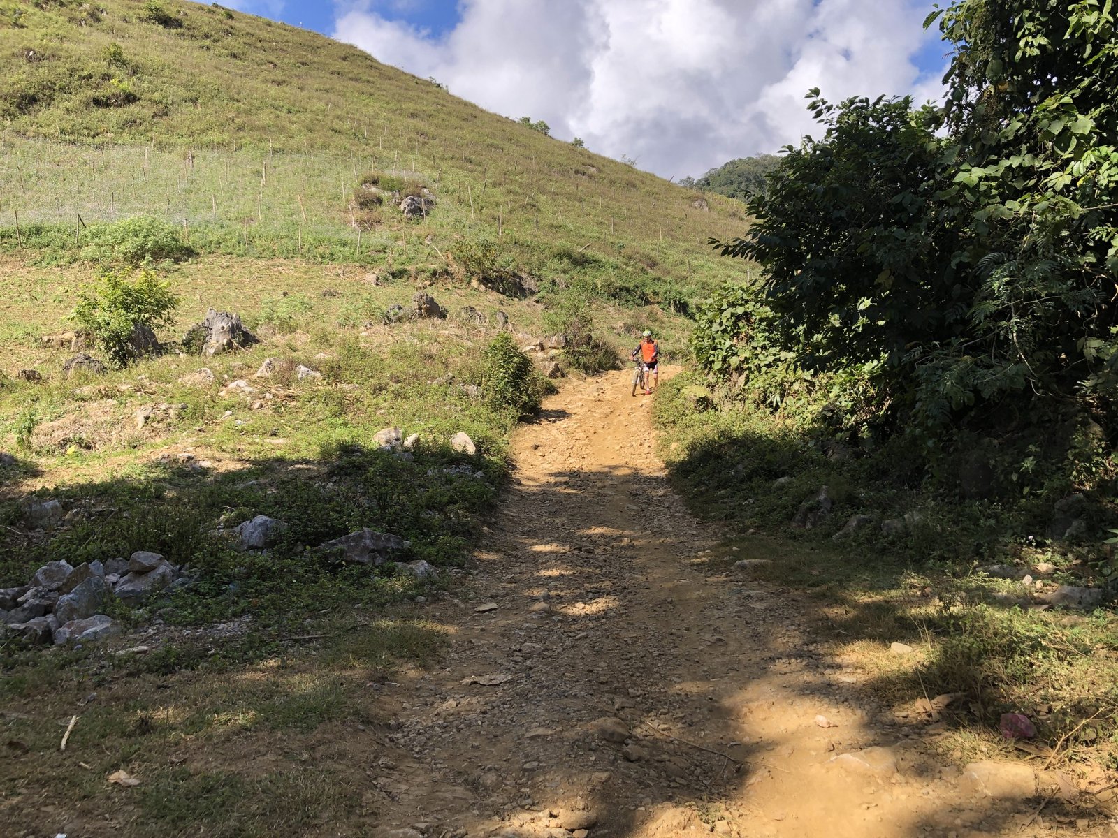 Moc Chau Trail Mountain Bike Tour 6 Days